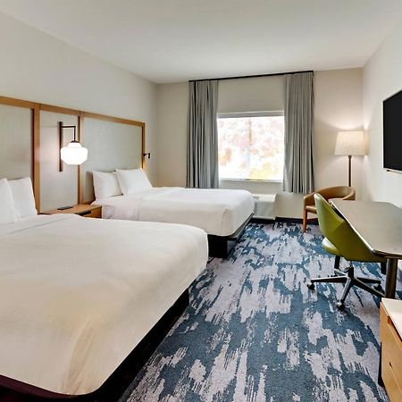 Fairfield Inn & Suites By Marriott Dallas Love Field Exterior photo